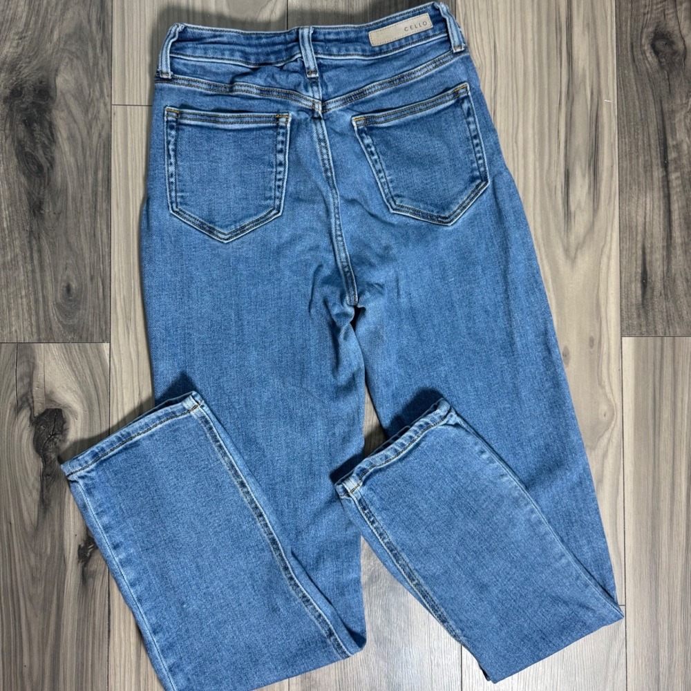 Cello Womens High Rise Straight Leg Jeans Medium Wash Blue Size 3